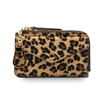 Cargar imagen en el visor de la galería, UMBI Monedero de Cuero Personalizado - LEOPARDO
