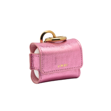 Cargar imagen en el visor de la galería, UMBI Funda AirPods Personalizada – Cuero ROSA
