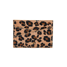 Cargar imagen en el visor de la galería, UMBI Tarjetero de Cuero Personalizado - LEOPARDO
