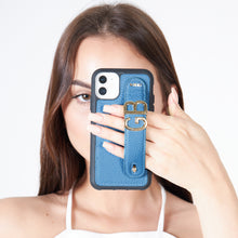 Cargar imagen en el visor de la galería, YOUZ. Funda personalizada de cuero para iPhone -Azul/Dorado
