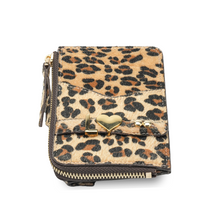 Cargar imagen en el visor de la galería, UMBI Monedero de Cuero Personalizado - LEOPARDO
